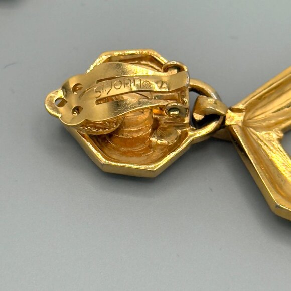 Vintage St. John Knits Tan Enameled Gold Tone Drop Clip On Earrings Geometric - Picture 8 of 14